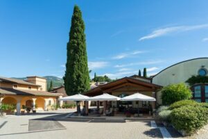 Amarone 2005 Wine Experience - The 90-minute flow at Via Casterna 60 in Fumane