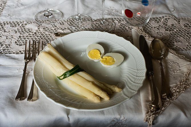 Cesarine: Dining & Cooking Demo at Local's Home in Verona - Private, English-hosted, and planned for small groups