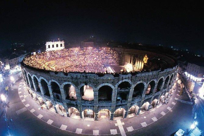 Discover the City of Romeo & Juliet: Walking Tour of Verona - Piazza Brà finish: turning the walk into a good lunch
