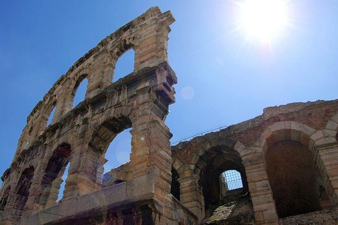 Discover the City of Romeo & Juliet: Walking Tour of Verona - Meeting near Pozza dell’Arsenale and keeping the timing easy