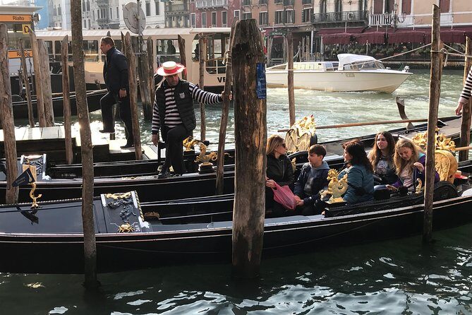 From Verona: Day trip to Venice with tour guide - Verona to Venice at 8:30: the organized start that matters