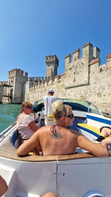 From Verona: Sirmione, Lake Garda with Boat & Spritz Tasting - Back in Verona for the Spritz tasting aperitivo hour