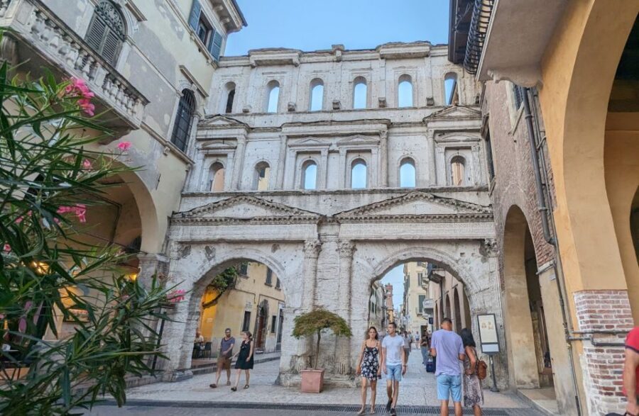 Guided Walking Tour in Verona - Price and pace: is $40 worth it for a 1.5-hour walk?