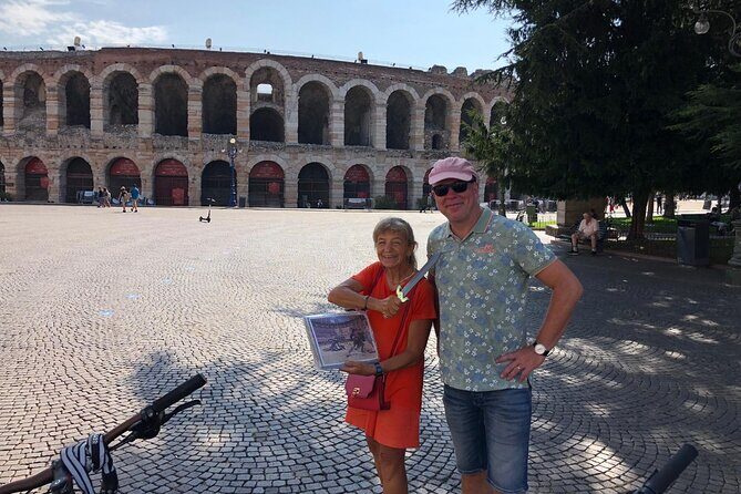 Highlights and hidden gems Verona Bike Tour - Stop 4: Piazza dei Signori and the Scaligero heritage