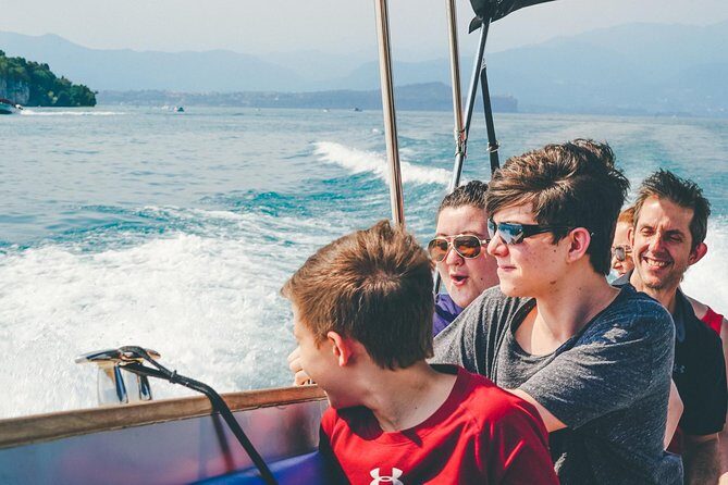 Lake Garda and Sirmione Tour from Verona - What the day feels like: pace, group size, and crowd management