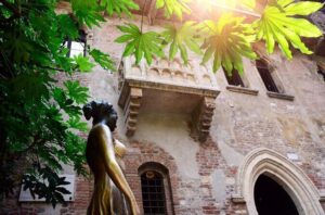 Passionate Verona: Living Romeo and Juliet's Story - Start point, end point, and how the walk feels
