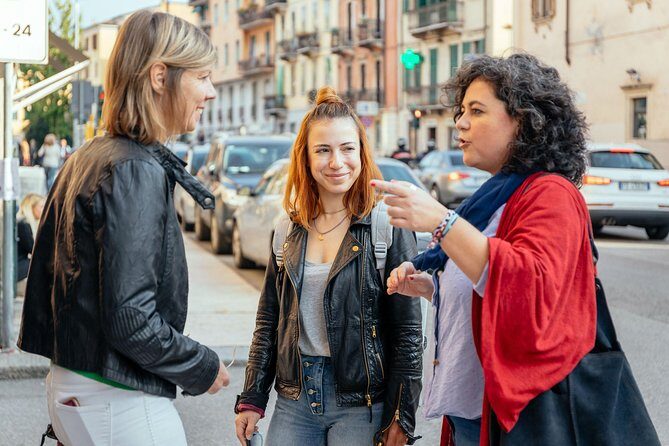 PRIVATE TOUR of Verona: Highlights & Hidden Gems With Locals & Snack Included - Your drink/tasting break: included, and worth planning around