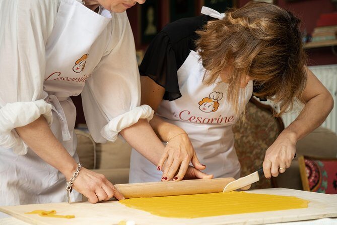 Prosecco and Pasta Making Class at Local's Home in Verona - Sanitary Rules and Comfort in a Home Kitchen