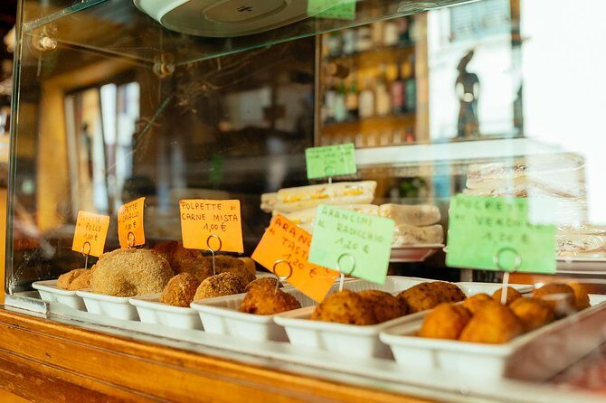 The 10 Tastings of Verona With Locals: Private Food Tour - Stop 2: Piazzale Castel San Pietro for Verona’s Comfort Classics
