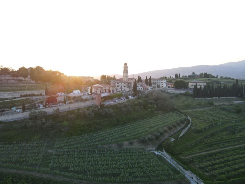 Valpolicella: wine tasting on a spectacular terrace - Food pairing: how cheese and cold cuts keep you moving
