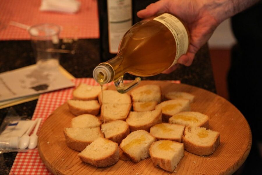 Verona centro: Olive Oil Tasting Experience - Key highlights worth showing up for