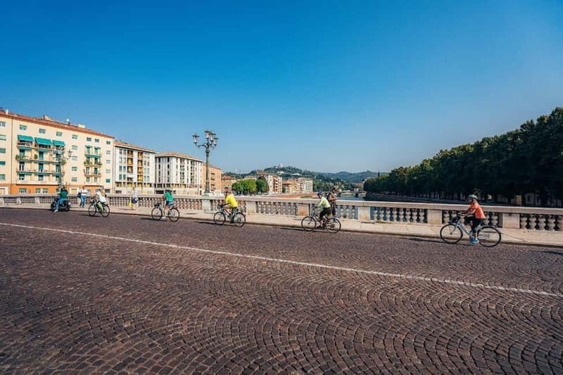 Verona: Classic and Hidden Gems Bike Tour - Starting at the Ristori Theater: what the first 15 minutes really feel like