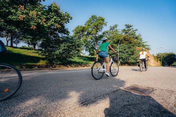 Verona e-bike tour: city center and panoramic views - Torricelle and Castel San Pietro: The View That Makes the Ride Worth It