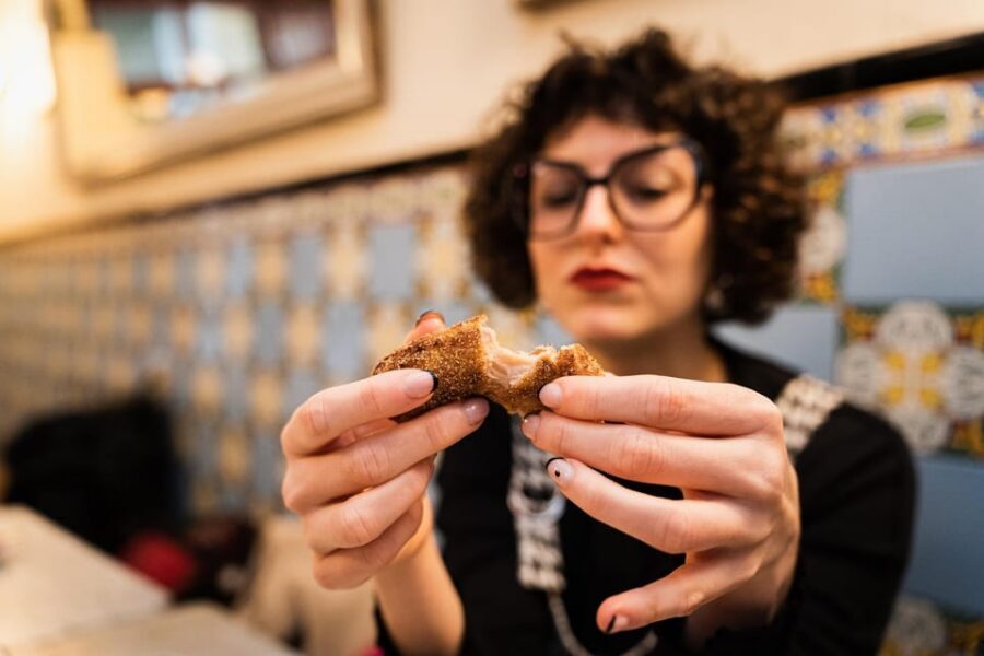 Verona: Full Meal & Wine Tasting Walking Tour - Ponte della Vittoria Aperitif: Wine Gets the First Say