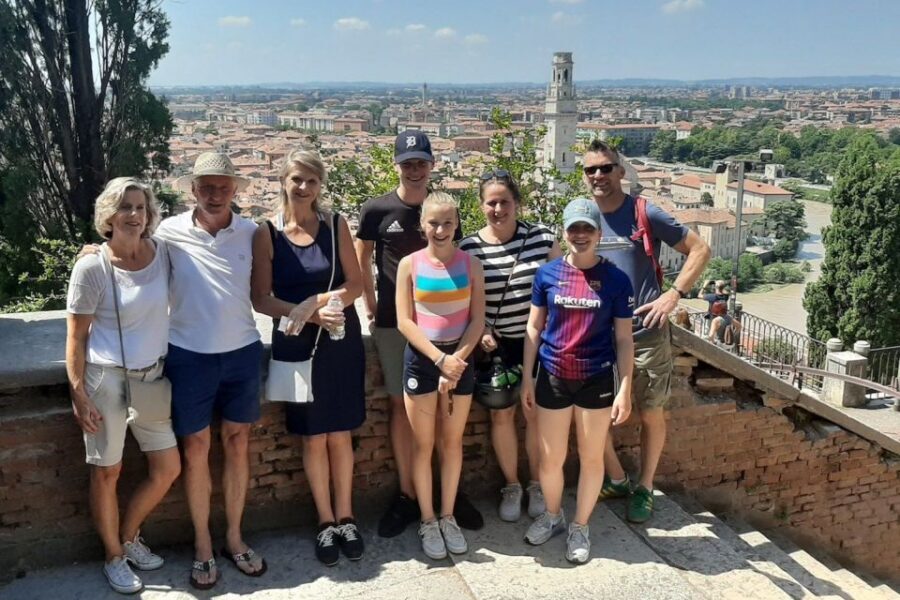 Verona: Highlights and Panorama Bike Tour - Juliet House Balcony: The Romance Moment (With Street Reality)