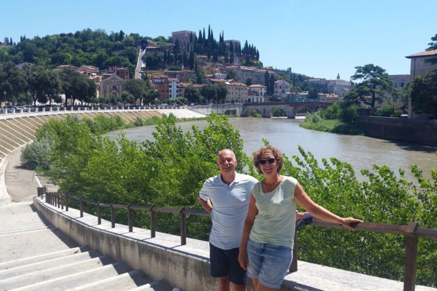 Verona: Highlights and Panorama Bike Tour - Meeting Outside Bar De Giulietta: Starting Easy