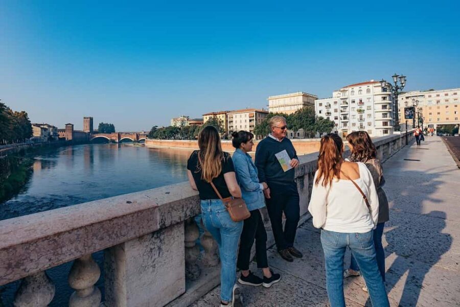 Verona: Highlights Walking Tour with Arena Priority Access - Key things to know before you go