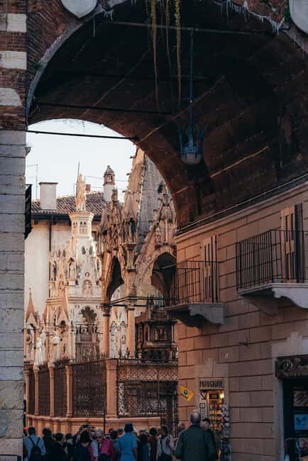 Verona: Highlights Walking Tour with Arena Priority Access - Verona Arena Priority Access: What You Gain by Skipping the Line