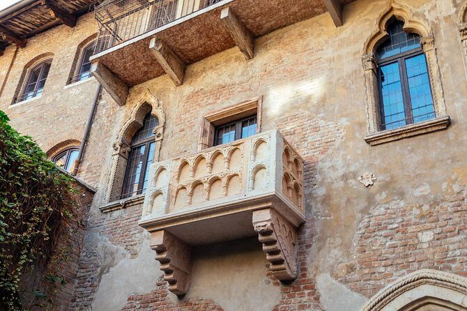 Verona Juliet's House & City PRIVATE TOUR with Ticket Included - Timing, pace, and comfort for a ~3-hour old-town stroll