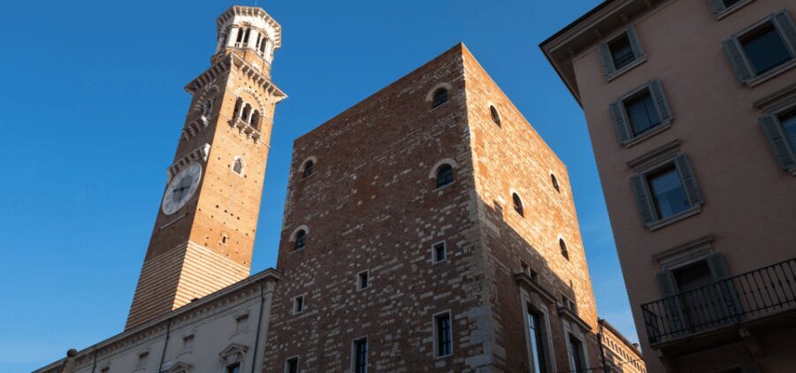 Verona Self Guided Walking Tour with an APP - Roman Ruins, Medieval Towers, and Renaissance Streets in Between