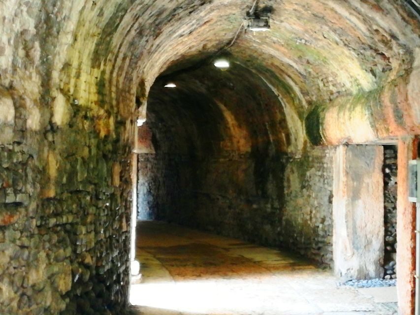 Verona: the Arena at the Gladiators' time - Finishing in a Hidden Corner: Free Time With Better Focus