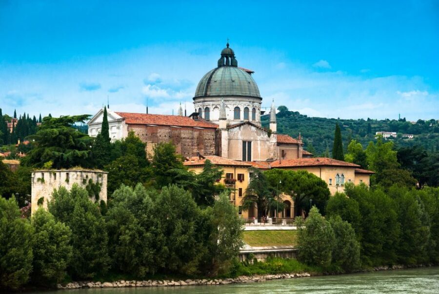 Welcome to Verona: Private Walking Tour with a Local - Timing and pacing for a 2 to 6 hour walking tour