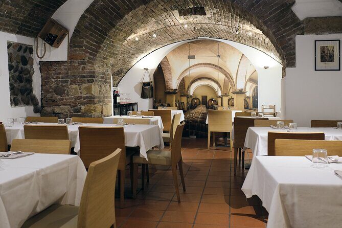 Wine Tasting near Juliet's House & Arena with Valpolicella - Price and value: is $50.79 worth it for one hour?
